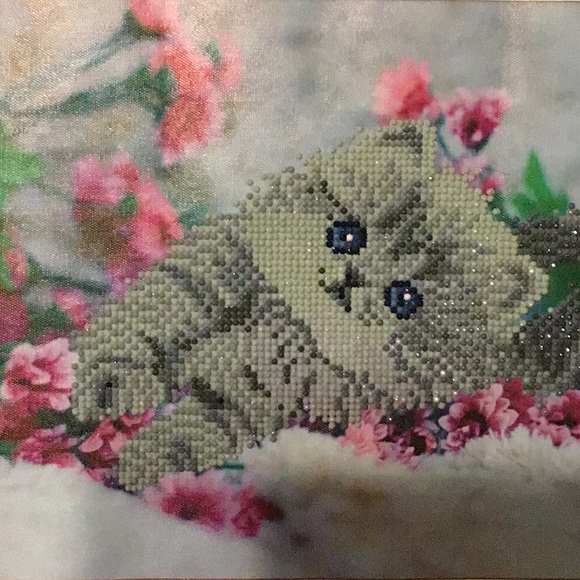 Diamond glued on the picture - Picture 2 of 2